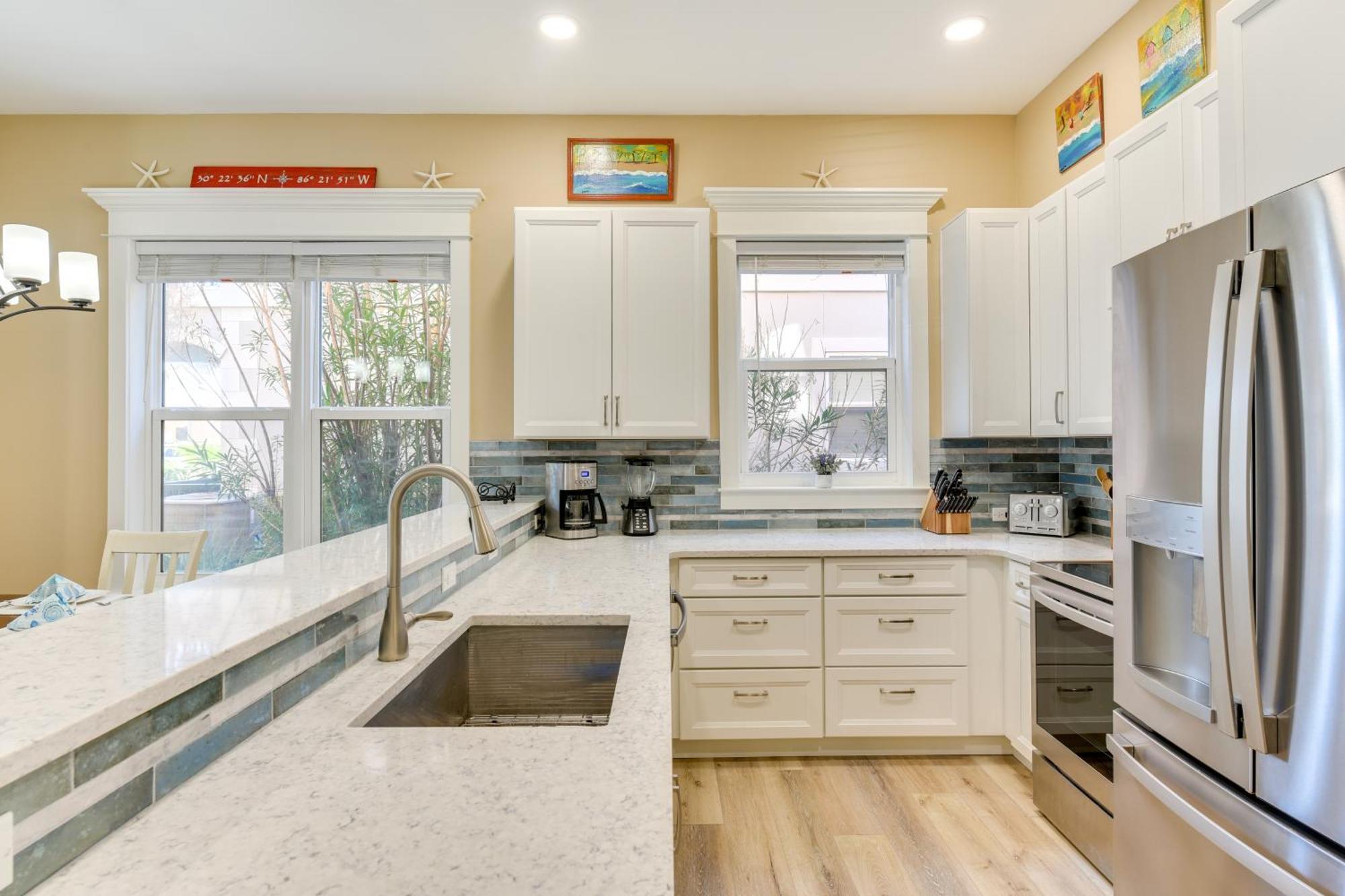 Bright And Modern Townhome Steps To Miramar Beach! Destin Exterior photo